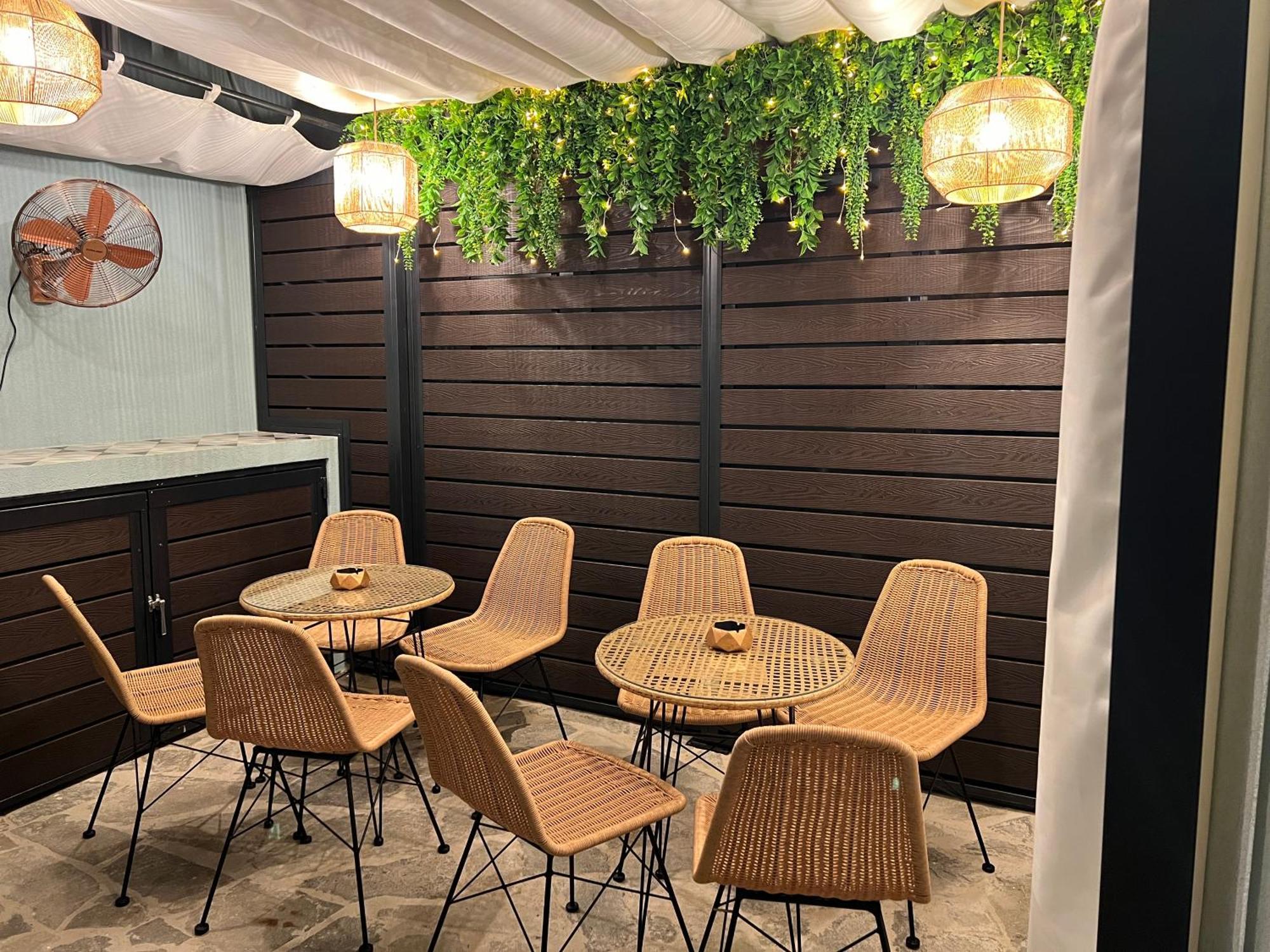 Oasis Apartment 3 By Gg อเล็กซานโดรโพลิส ภายนอก รูปภาพ